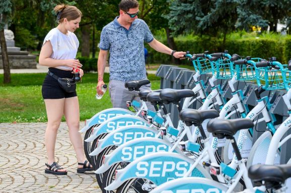 Szombattól tesztüzemmódban elindítják a sepsiszentgyörgyi közbringa rendszert